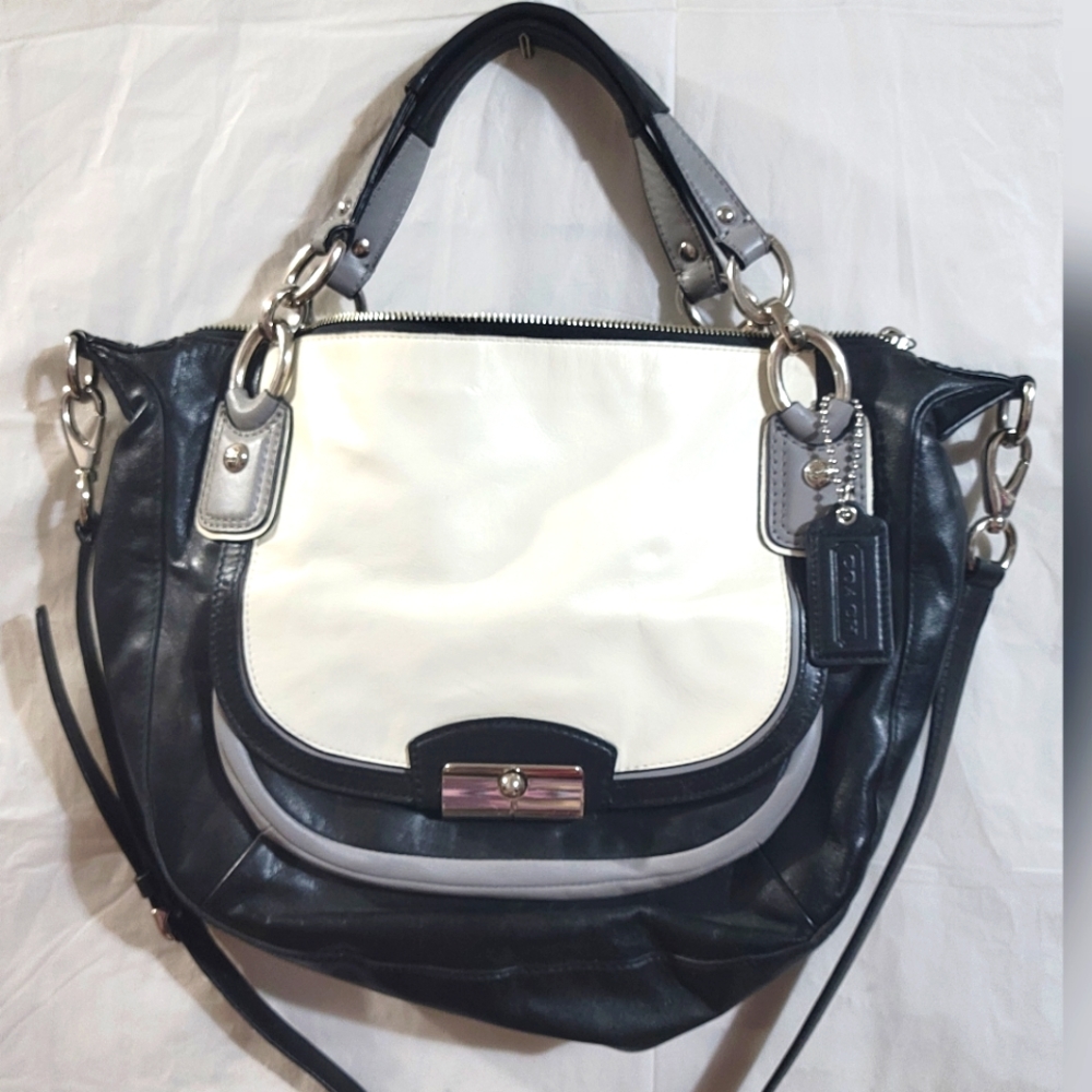 Authentic Coach Kristin Spectator Round Leather Color Block Two Tone Satchel